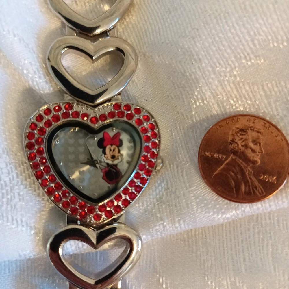 Disney Time Works minnie mouse heart watch